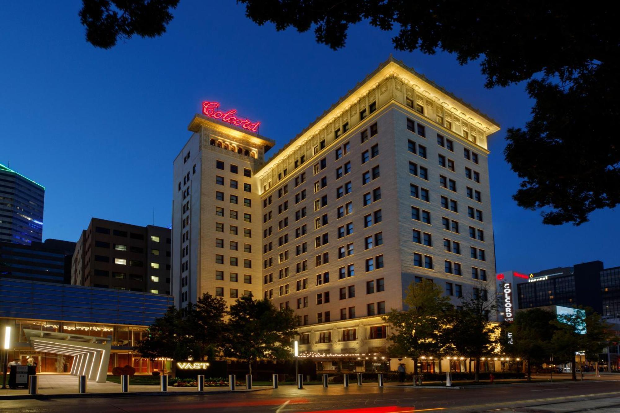 Colcord Hotel Oklahoma City, Curio Collection By Hilton Exterior photo